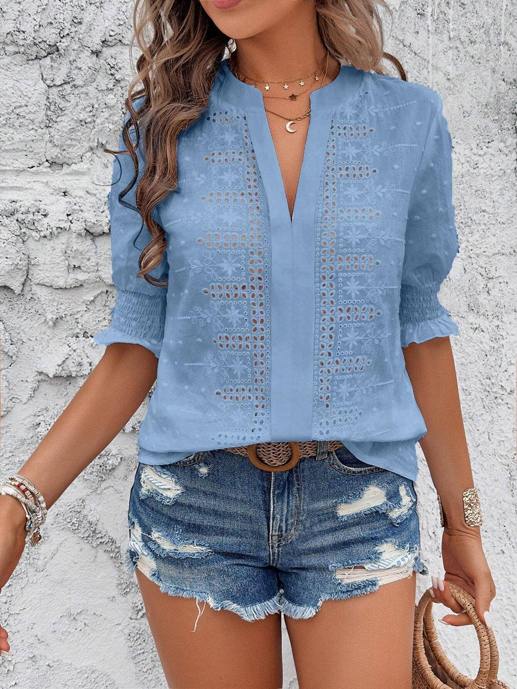 V-neck puffy sleeve cutout hairball lace T-shirt